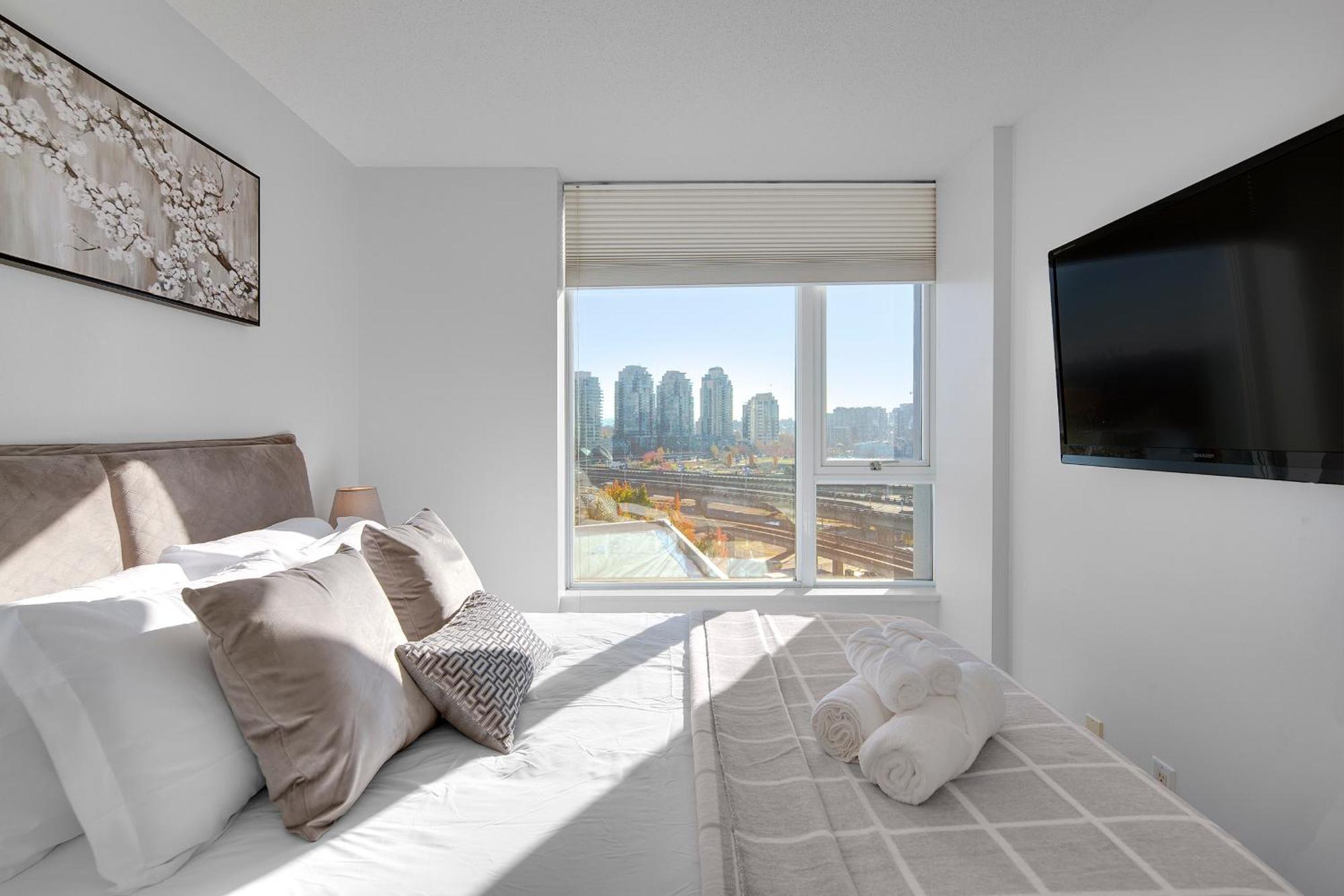 Stylish 2bd In Downtown With Marina View Appartement *