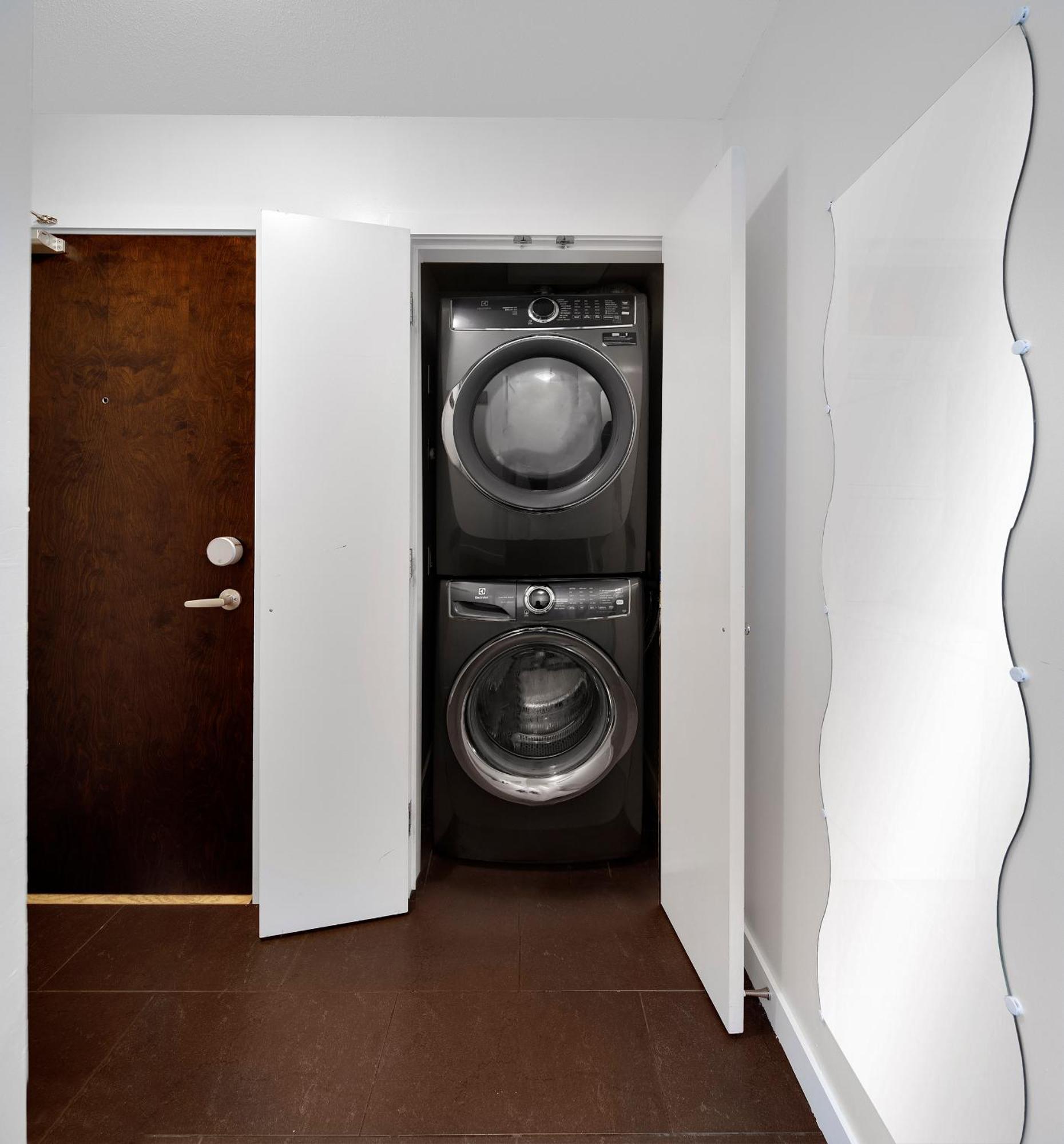 Stylish 2bd In Downtown With Marina View Appartement Vancouver