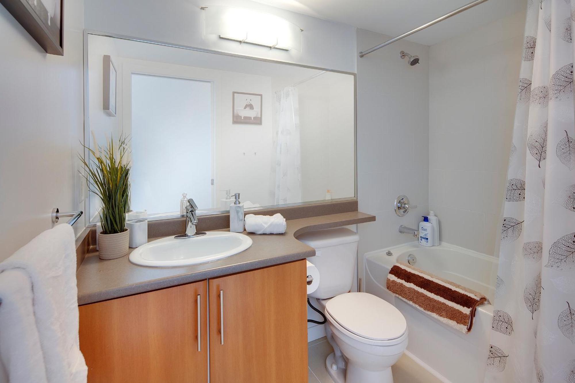 Appartement Stylish 2bd In Downtown With Marina View Vancouver